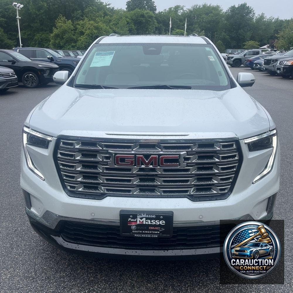 2024 GMC Acadia Denali