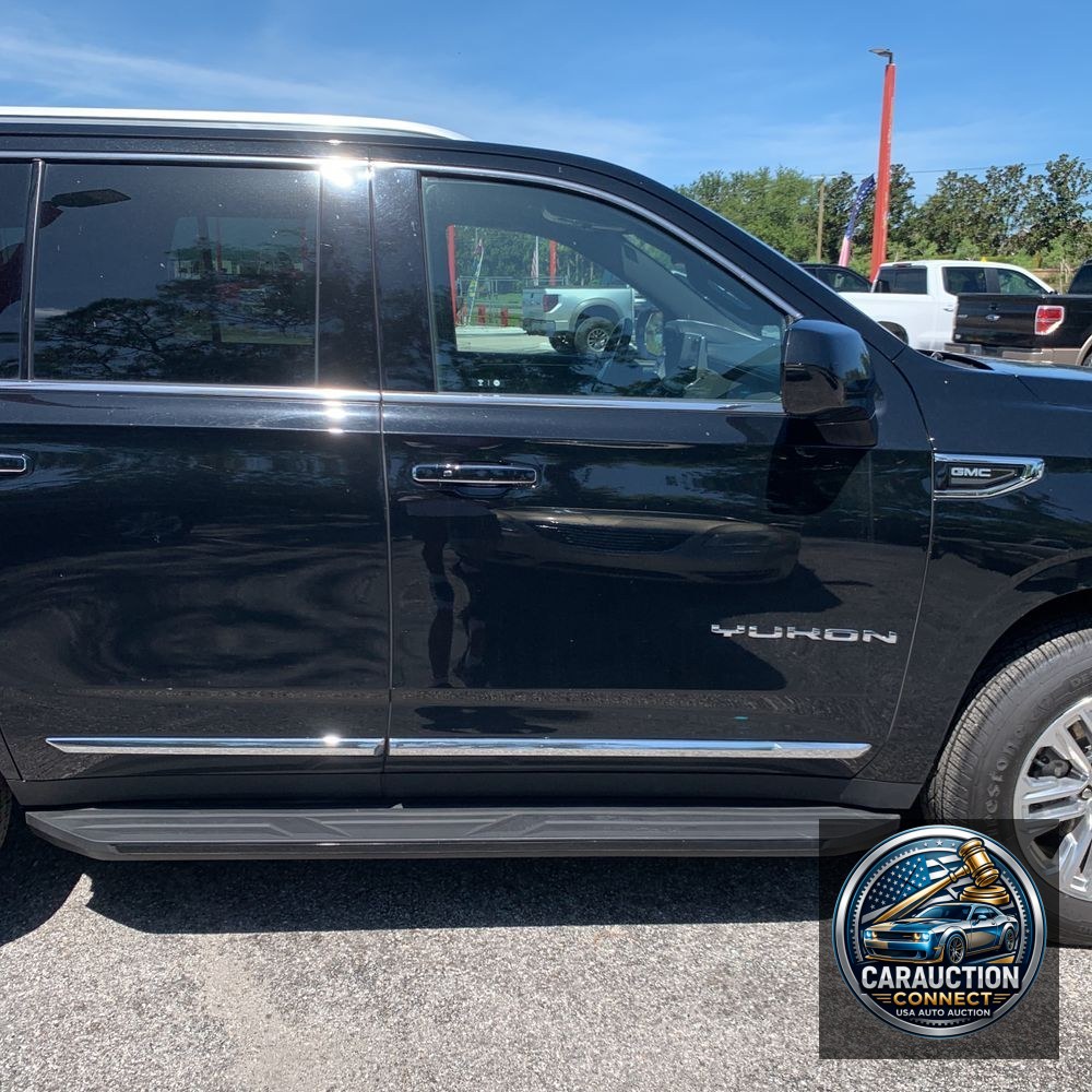 2023 GMC Yukon SLT