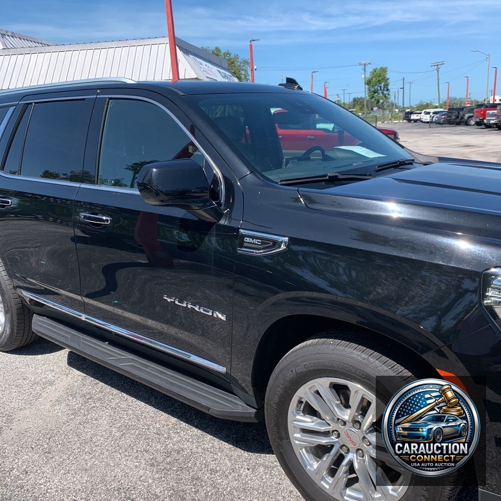 2023 GMC Yukon SLT