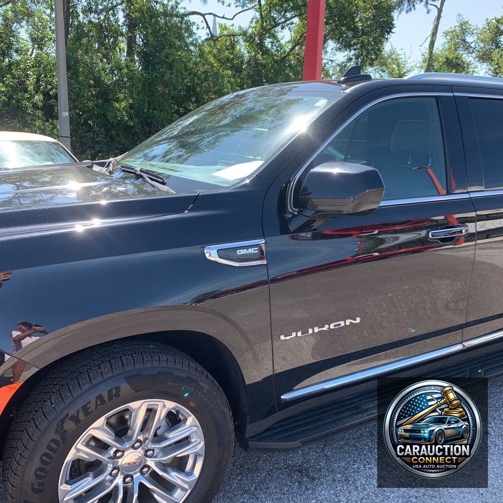2023 GMC Yukon SLT