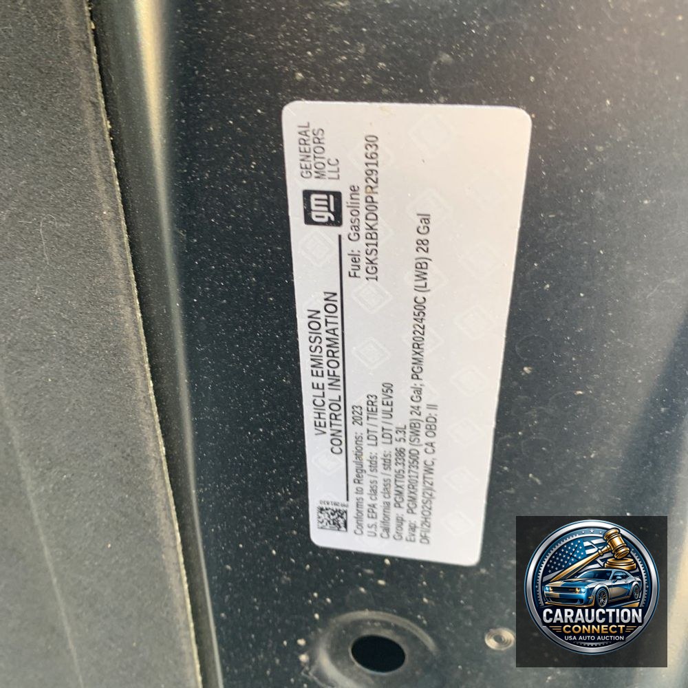 2023 GMC Yukon SLT