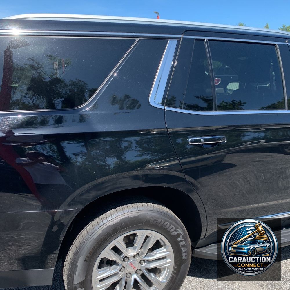 2023 GMC Yukon SLT