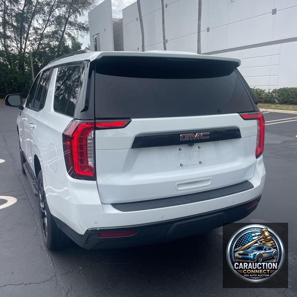 2022 GMC Yukon SLT