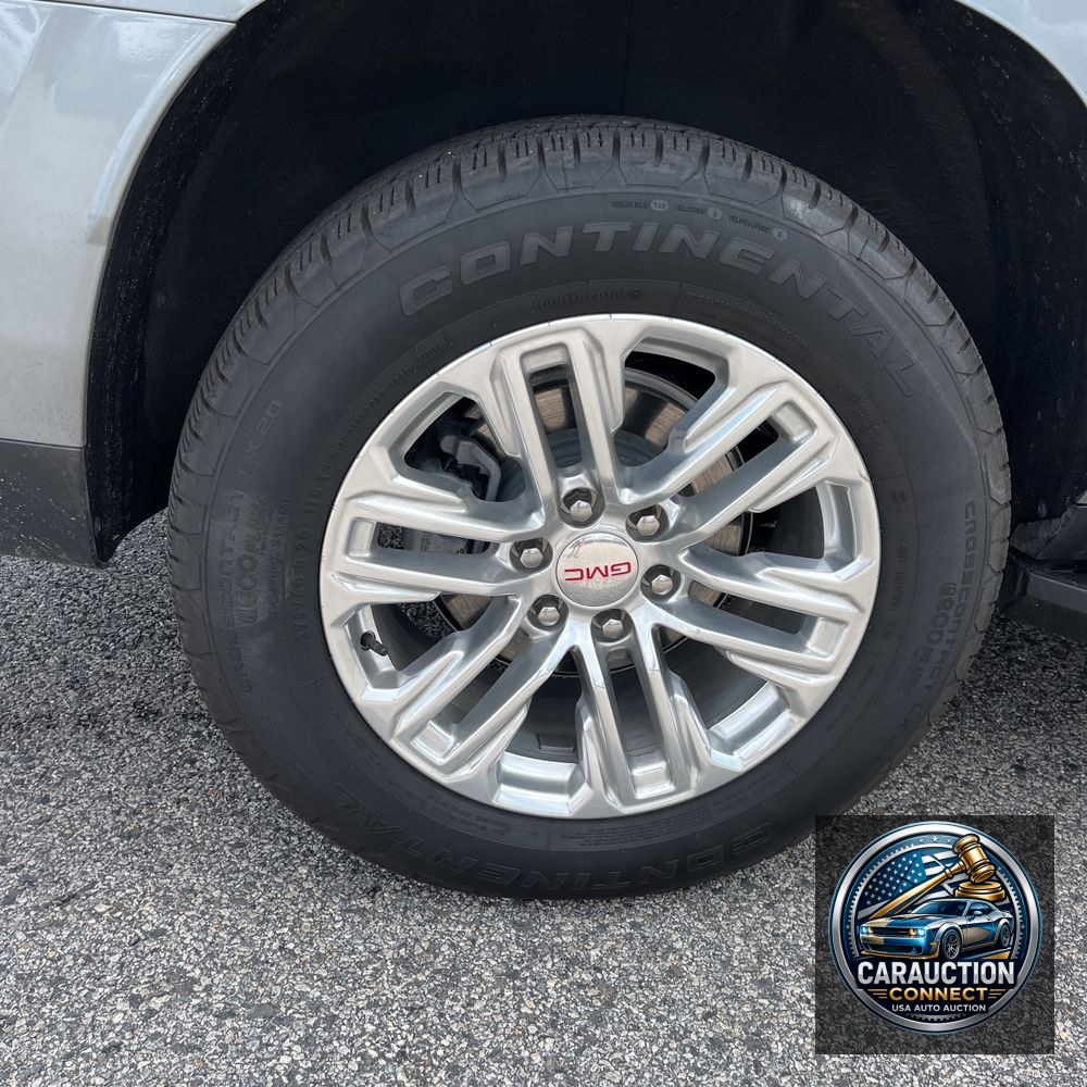 2024 GMC Yukon SLT