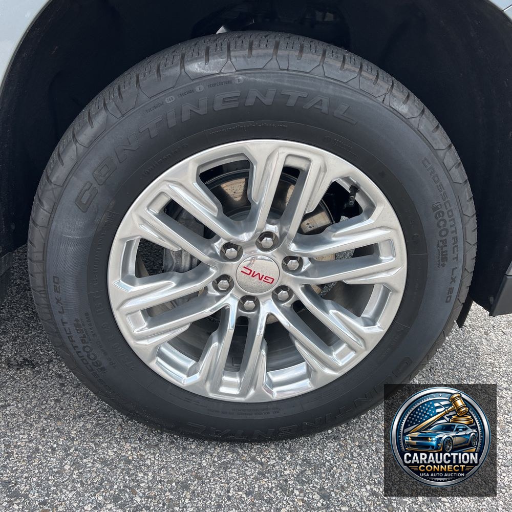 2024 GMC Yukon SLT