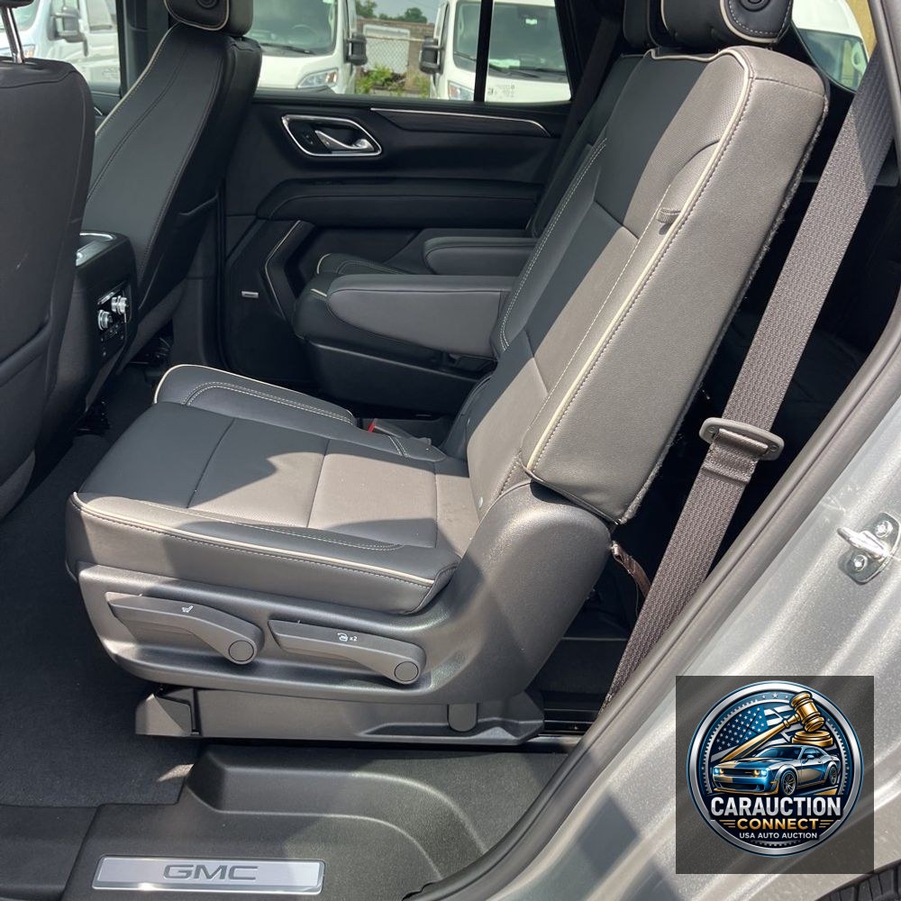 2024 GMC Yukon SLT
