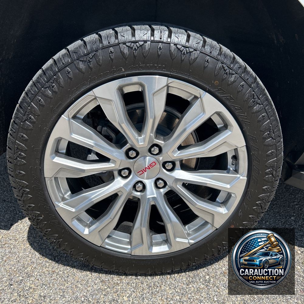 2024 GMC Yukon Denali