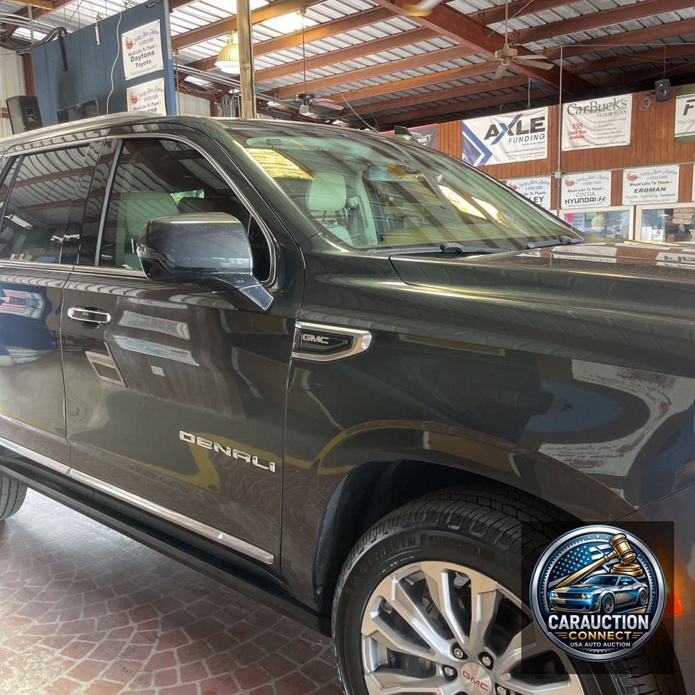 2022 GMC Yukon Denali