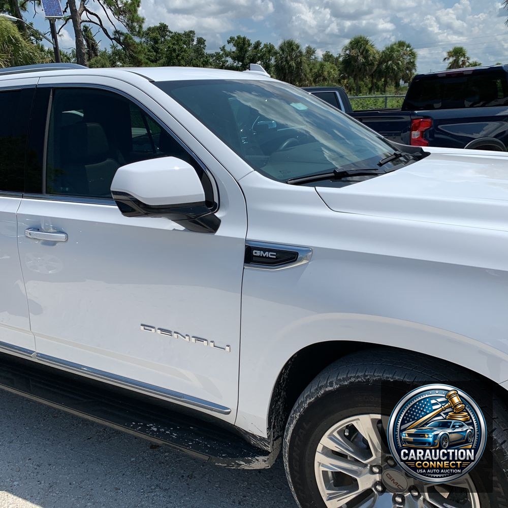2023 GMC Yukon Denali