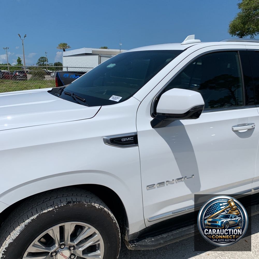 2023 GMC Yukon Denali