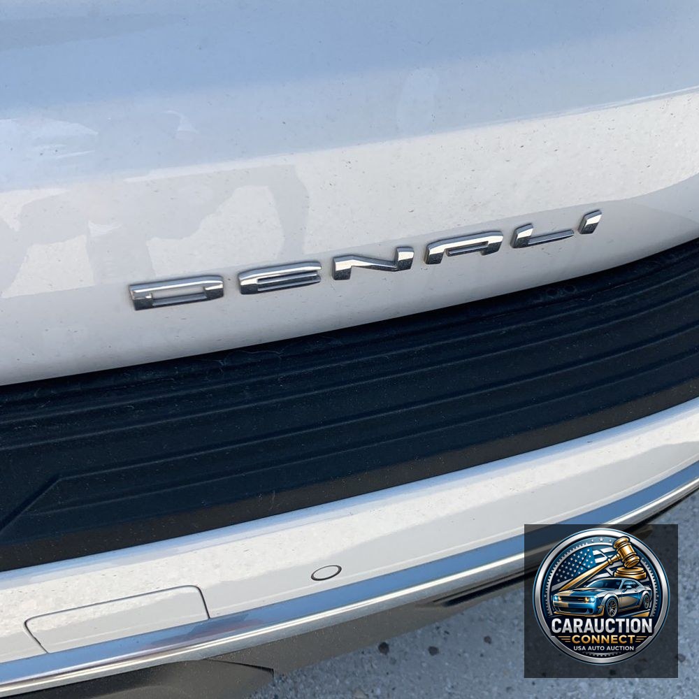 2023 GMC Yukon Denali
