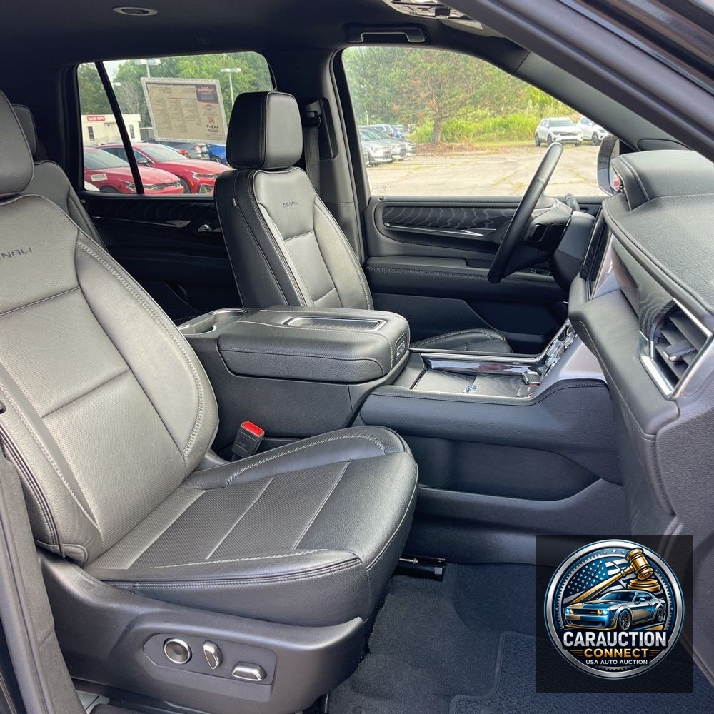 2023 GMC Yukon Denali