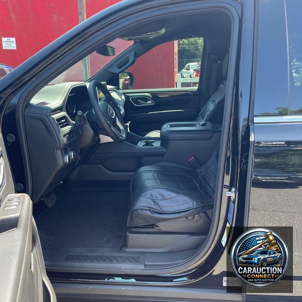 2024 GMC Yukon XL SLE