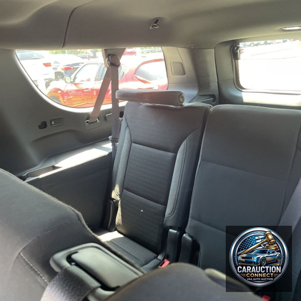2024 GMC Yukon XL SLE