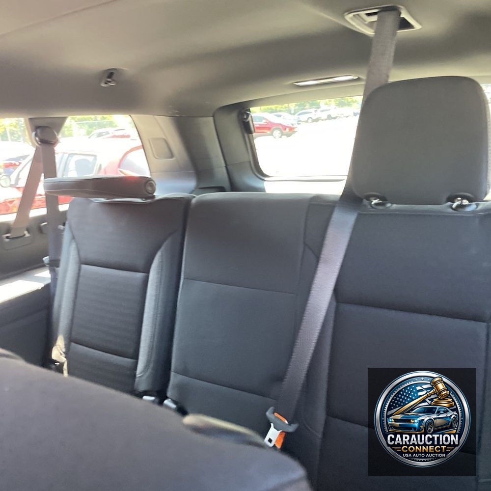 2024 GMC Yukon XL SLE