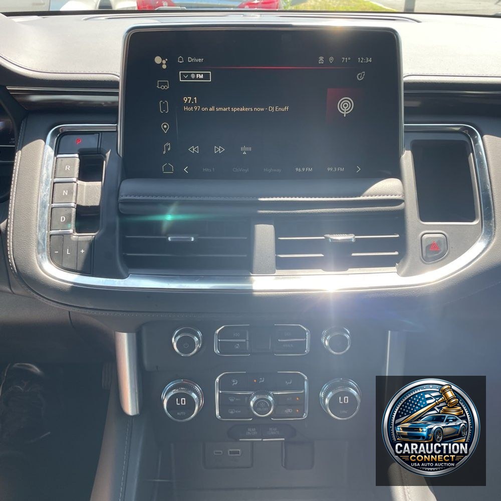 2024 GMC Yukon XL SLE