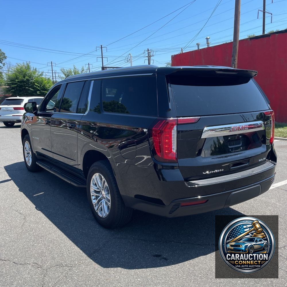 2024 GMC Yukon XL SLE