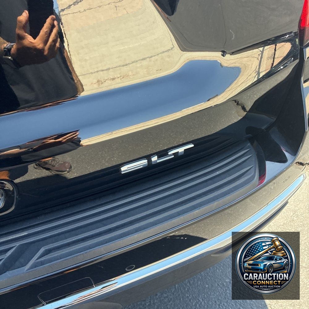 2023 GMC Yukon XL SLT