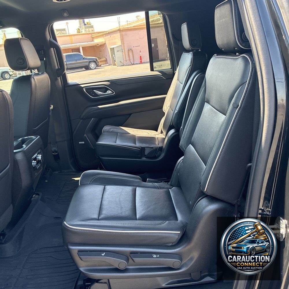 2023 GMC Yukon XL SLT