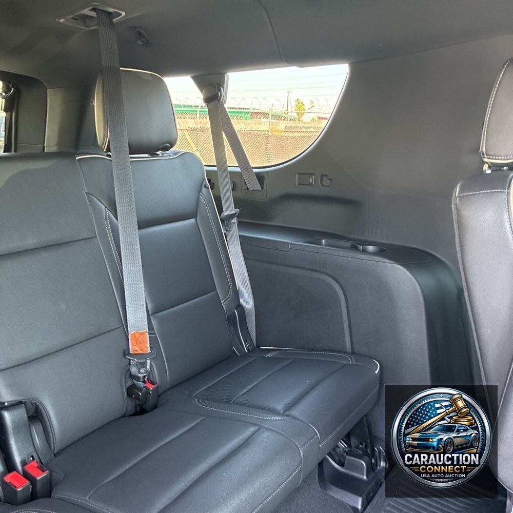 2023 GMC Yukon XL SLT