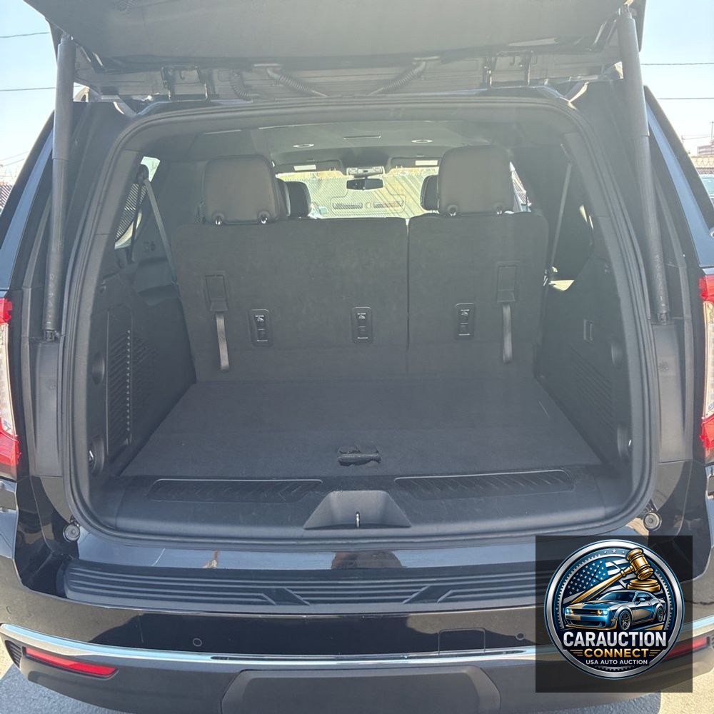2023 GMC Yukon XL SLT