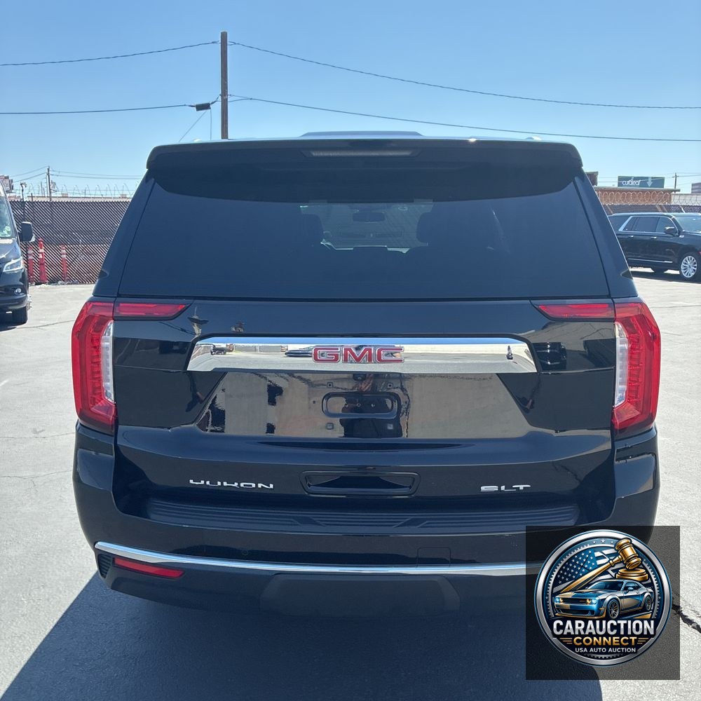 2023 GMC Yukon XL SLT