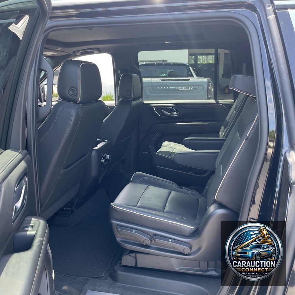 2022 GMC Yukon XL SLT