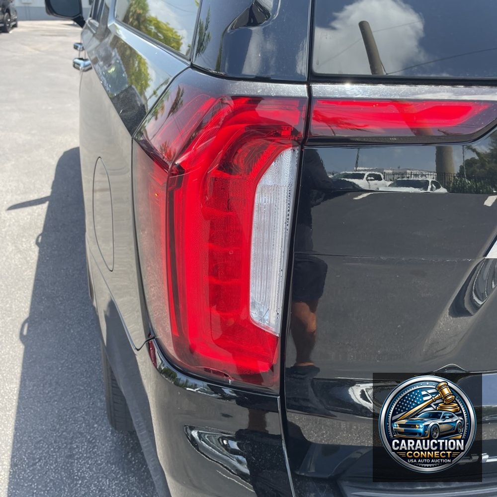 2022 GMC Yukon XL SLT