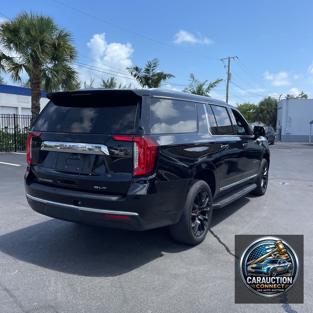 2022 GMC Yukon XL SLT
