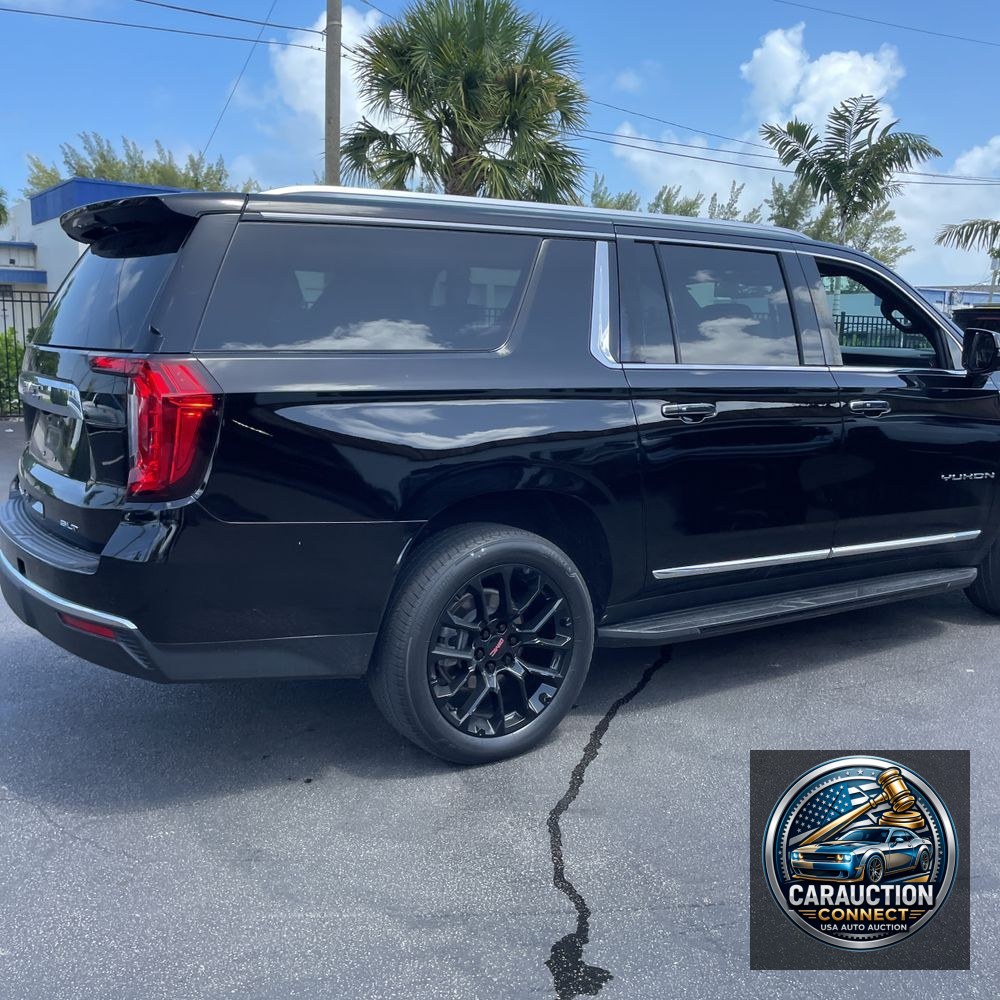 2022 GMC Yukon XL SLT
