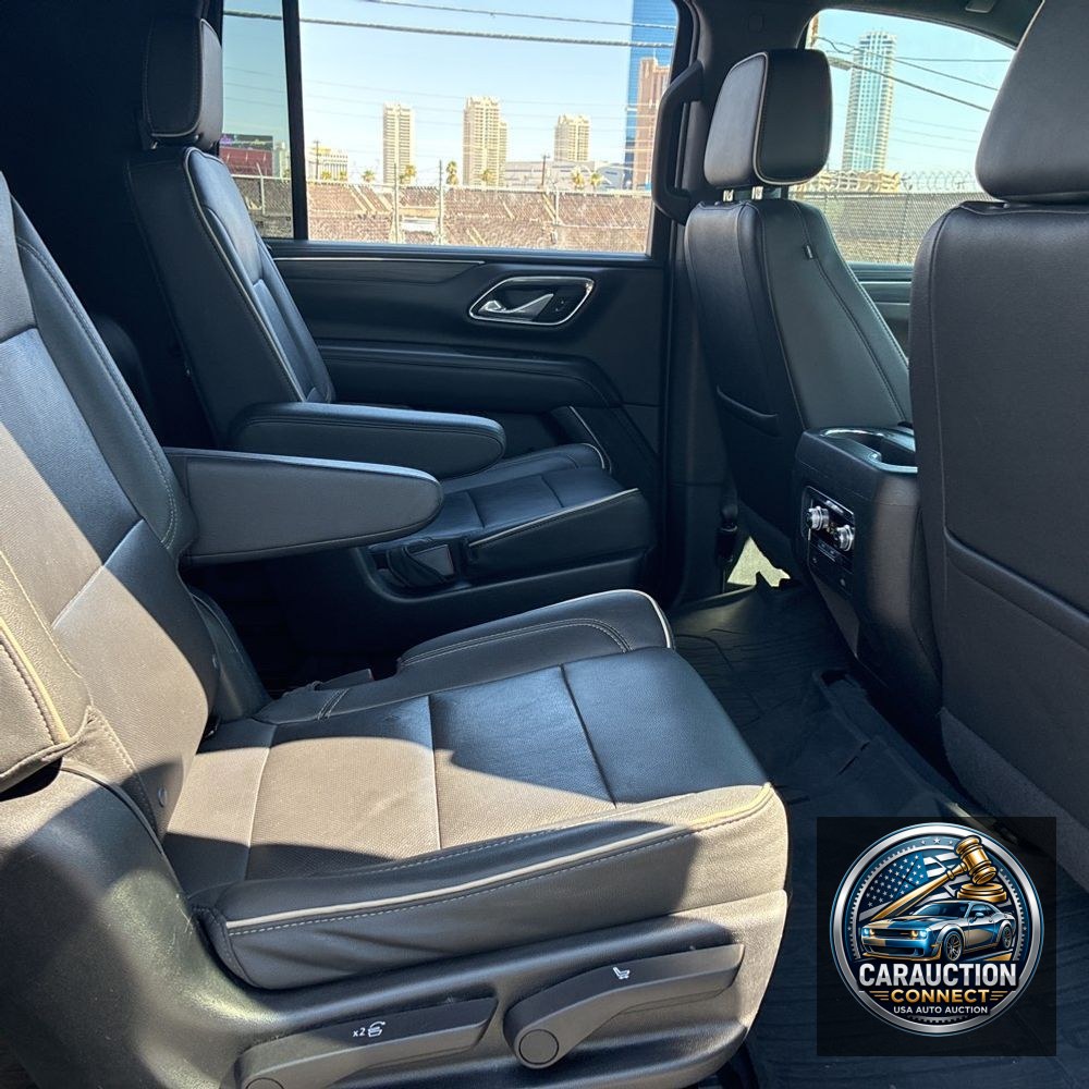 2023 GMC Yukon XL SLT