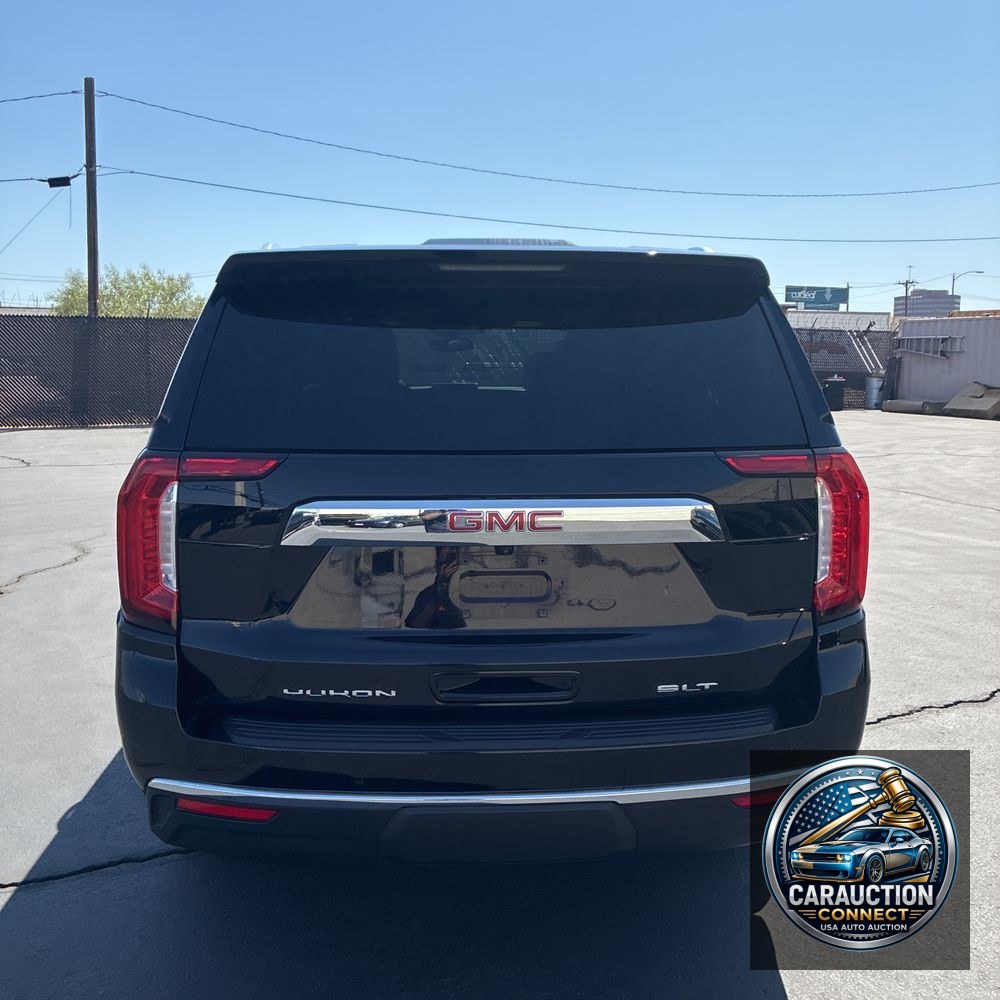 2023 GMC Yukon XL SLT