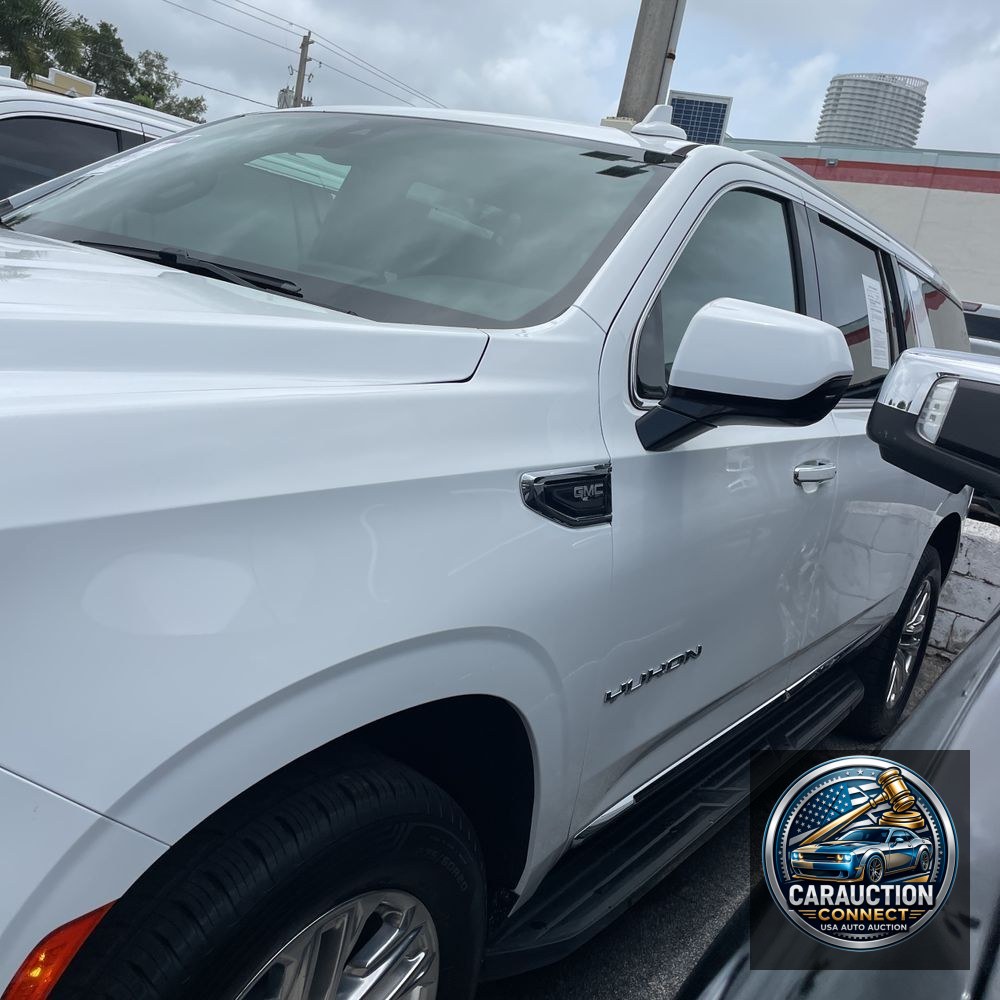 2022 GMC Yukon XL SLT