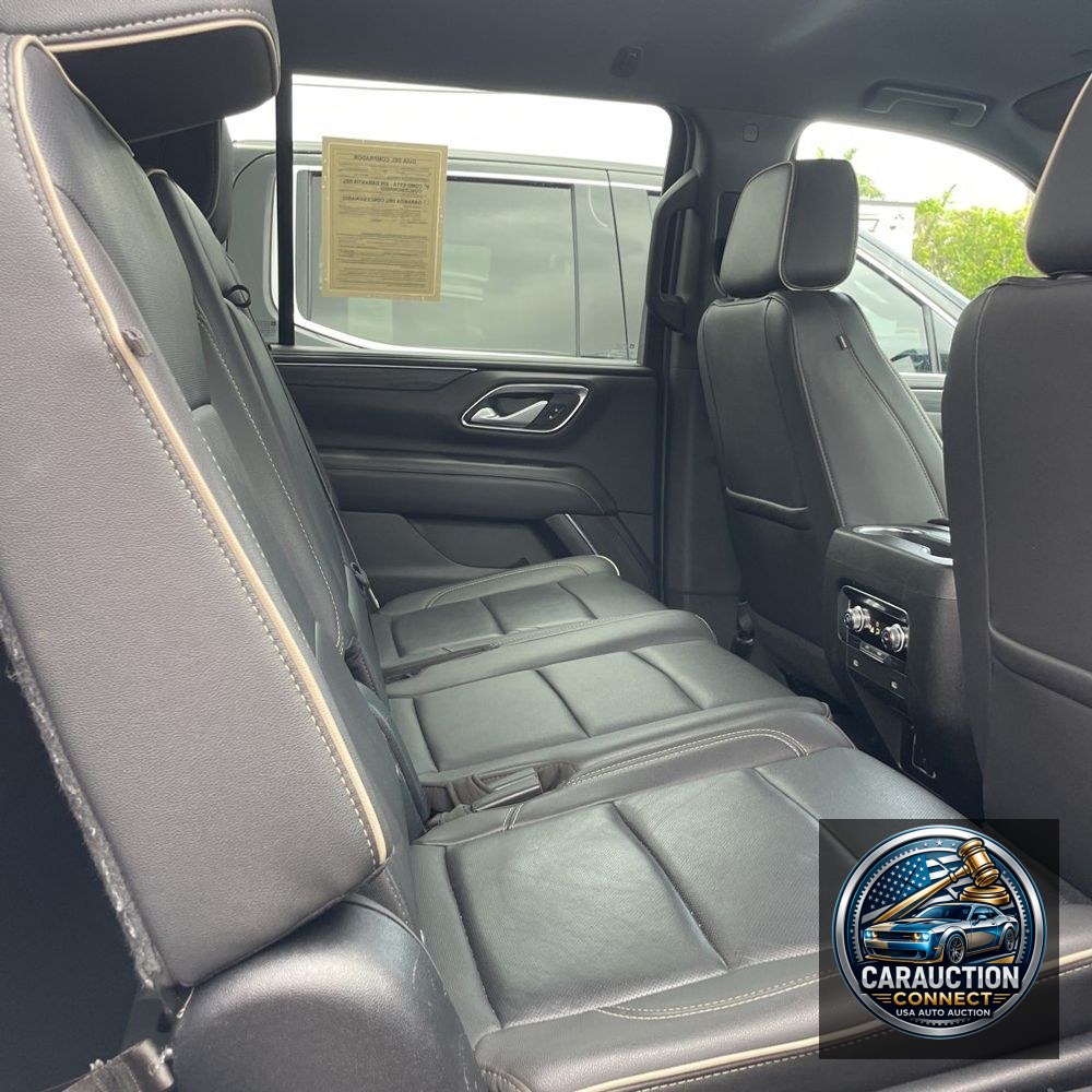 2022 GMC Yukon XL SLT
