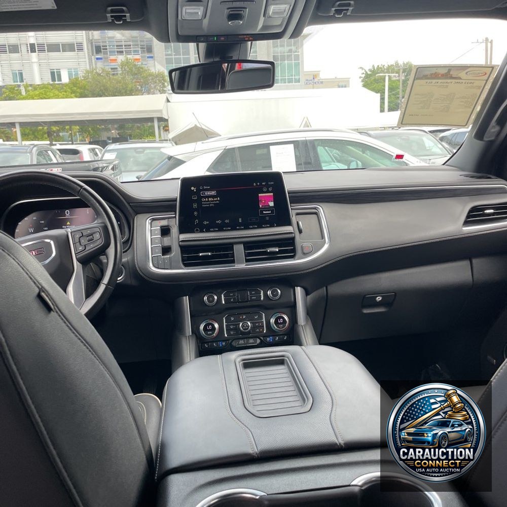 2022 GMC Yukon XL SLT
