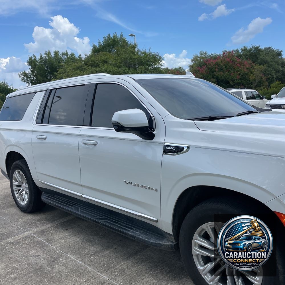 2023 GMC Yukon XL SLT