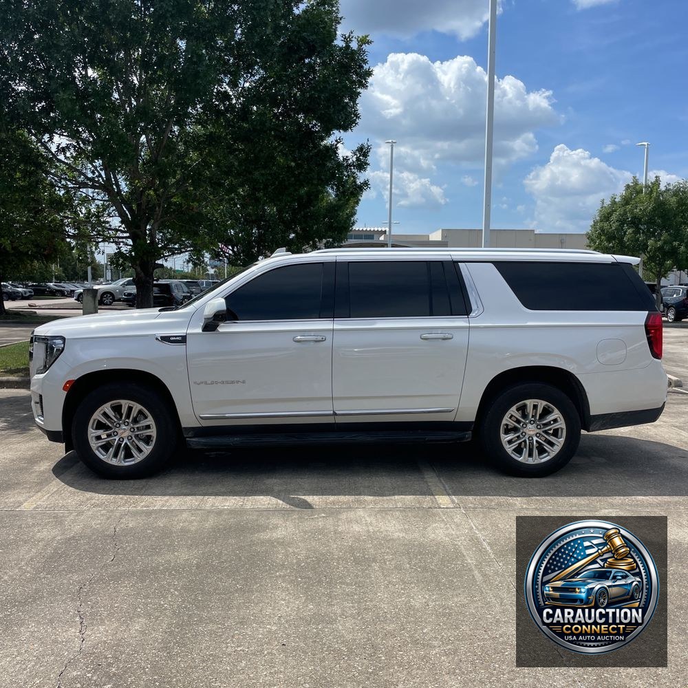 2023 GMC Yukon XL SLT