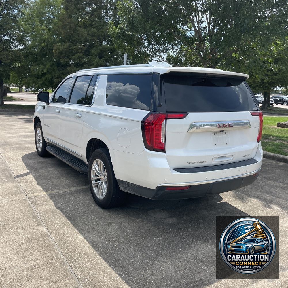 2023 GMC Yukon XL SLT