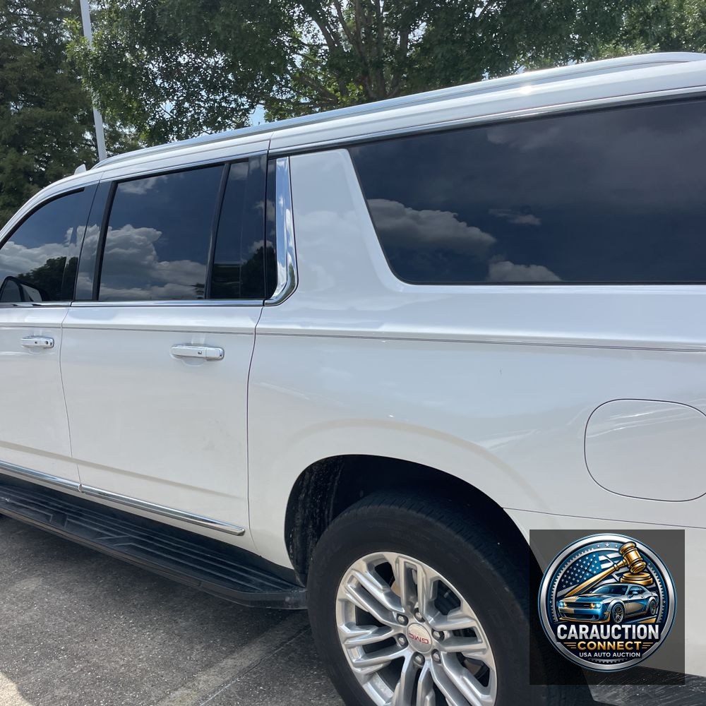 2023 GMC Yukon XL SLT