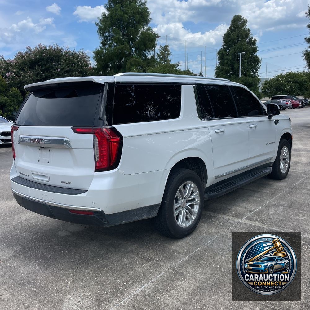 2023 GMC Yukon XL SLT