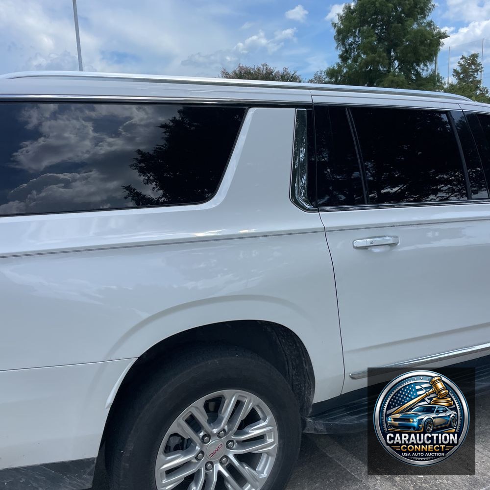 2023 GMC Yukon XL SLT