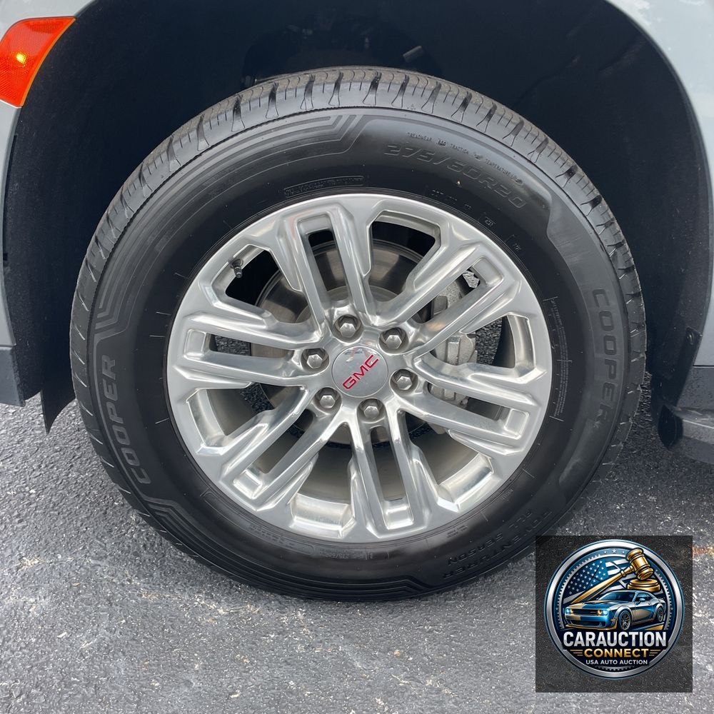 2023 GMC Yukon XL SLT