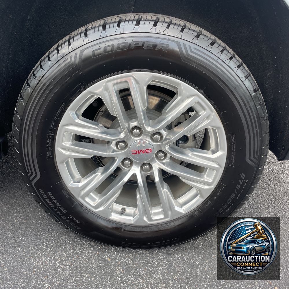 2023 GMC Yukon XL SLT