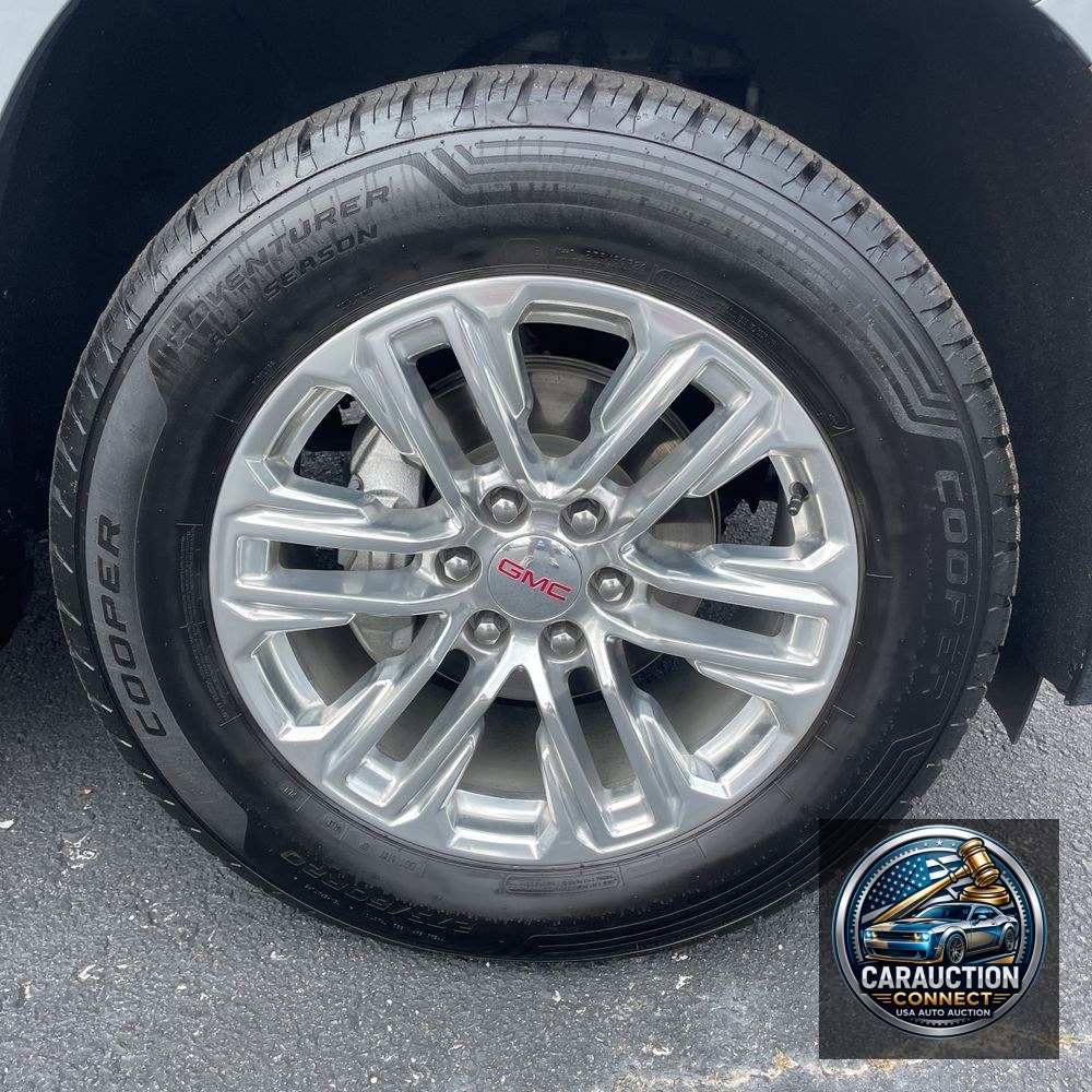 2023 GMC Yukon XL SLT