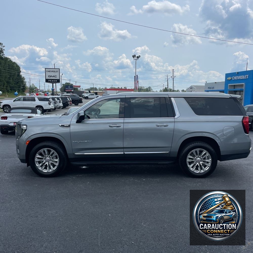 2023 GMC Yukon XL SLT