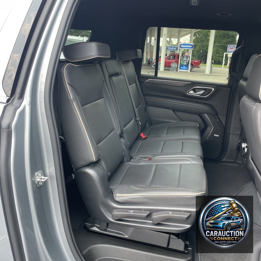 2023 GMC Yukon XL SLT