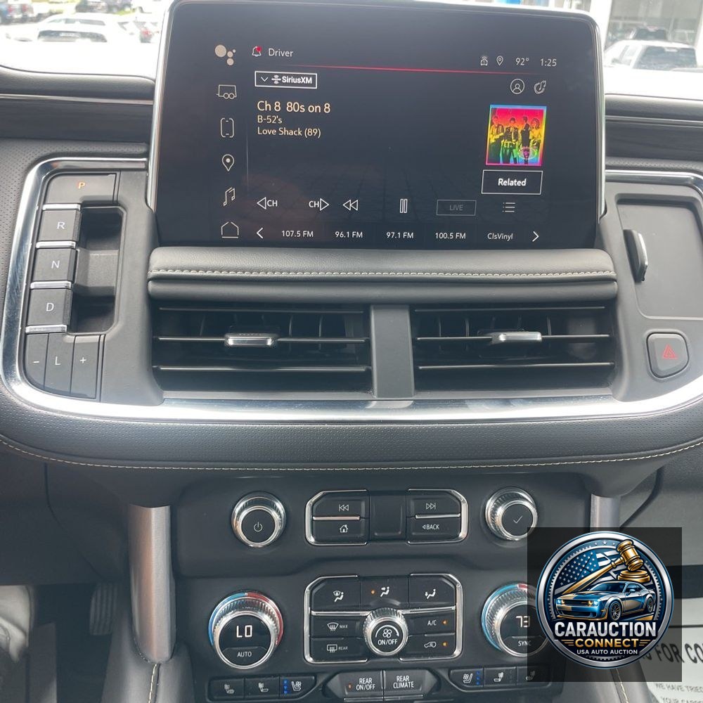 2023 GMC Yukon XL SLT