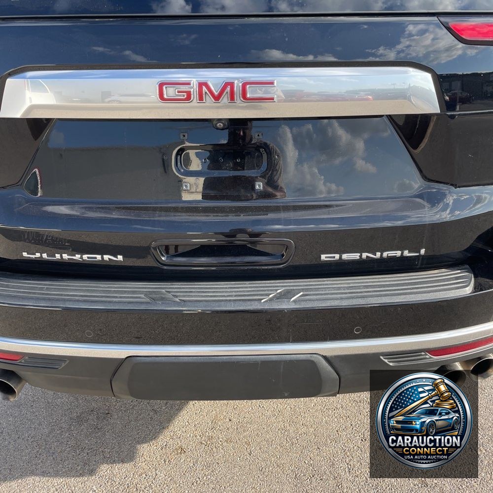2022 GMC Yukon XL Denali