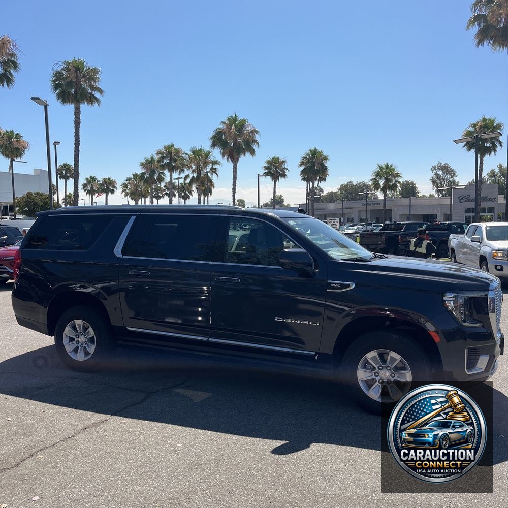 2023 GMC Yukon XL Denali