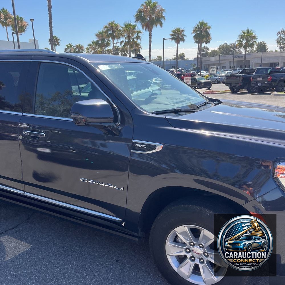 2023 GMC Yukon XL Denali
